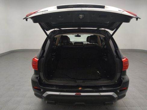 Used 2020 Nissan Pathfinder SL FWD image 29