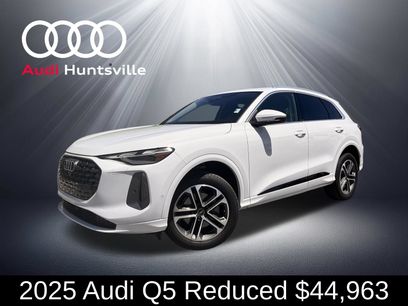 Used 2025 Audi Q5 Premium w/ Convenience Package
