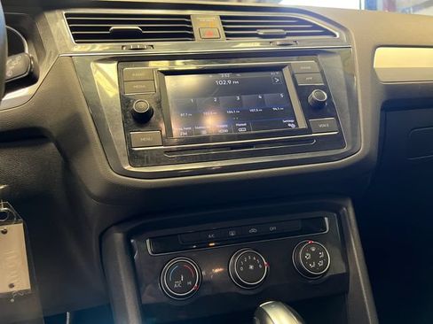 Used 2021 Volkswagen Tiguan S FWD image 24