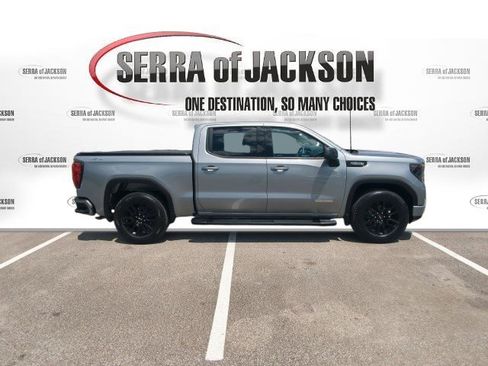 Used 2023 GMC Sierra 1500 Elevation w/ Max Trailering Package AWD/4WD image 10