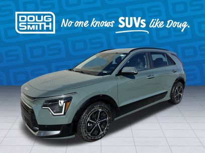 Used 2023 Kia Niro SX