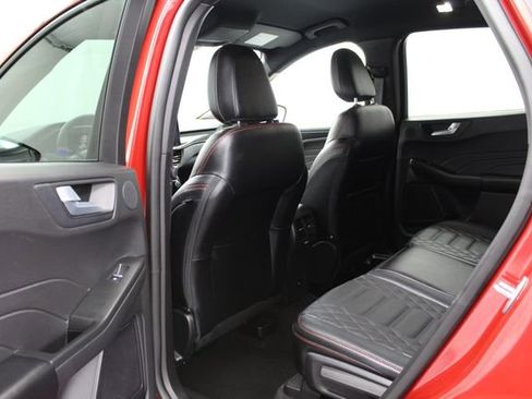 Used 2023 Ford Escape ST-Line Elite AWD/4WD image 23