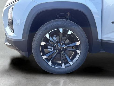 New 2026 Chevrolet Equinox RS w/ LPO, Floor Liner Package FWD image 38