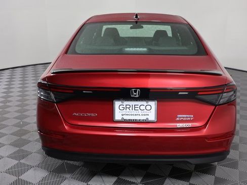 Used 2025 Honda Accord Sport image 7