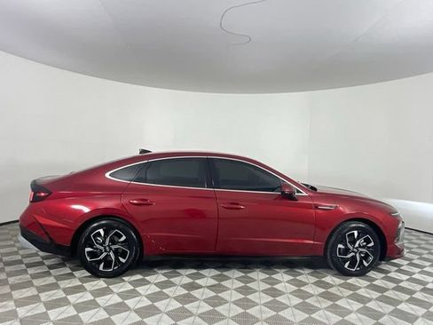 Used 2025 Hyundai Sonata SEL FWD image 4
