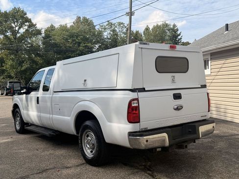Used 2016 Ford F250 XL w/ Power Equipment Group RWD image 4