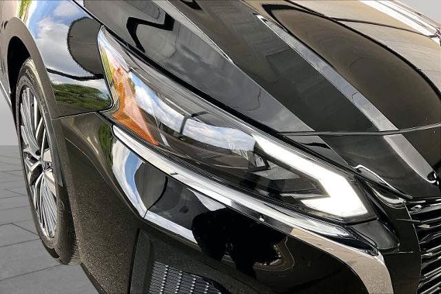 Certified 2023 Nissan Altima 2.5 SV FWD image 27