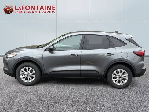 Certified 2025 Ford Escape Active AWD/4WD image 4