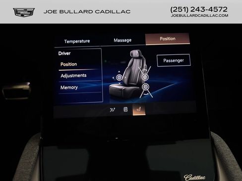 New 2026 Cadillac Vistiq Premium Luxury w/ LPO, Floor Liner Package image 35