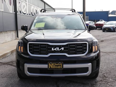 Used 2025 Kia Telluride S AWD/4WD image 2