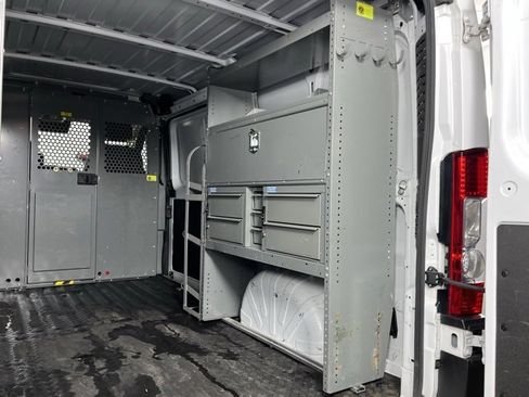 Used 2023 RAM ProMaster 2500 image 11