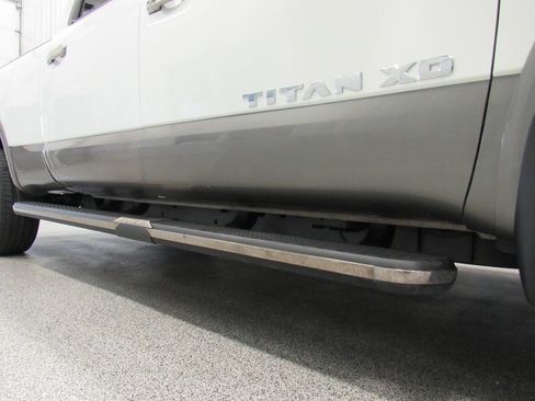 Used 2019 Nissan Titan Platinum Reserve w/ Platinum Utility Package image 25