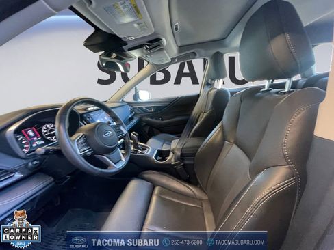 Used 2025 Subaru Outback Limited AWD/4WD image 10