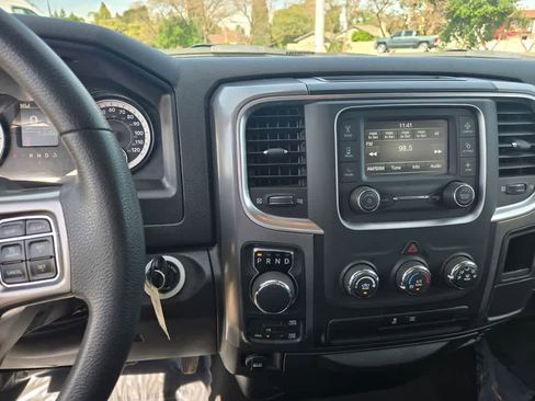 Used 2024 RAM 1500 Classic SLT AWD/4WD image 12