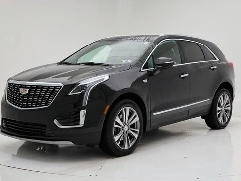 Used 2025 Cadillac XT5 Premium Luxury image 5