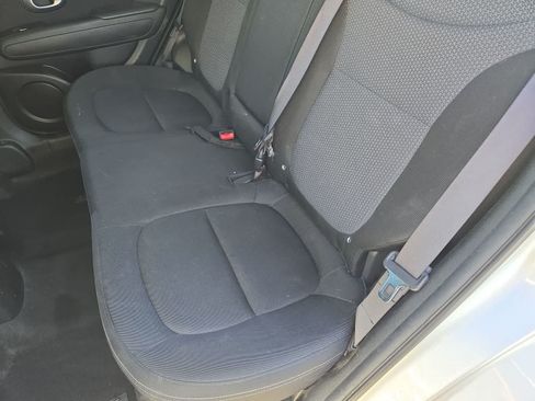 Used 2018 Kia Soul + FWD image 19