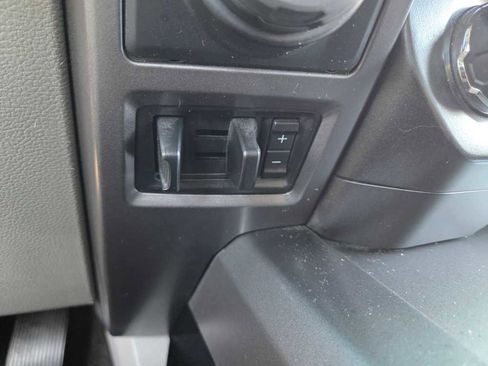 Used 2016 Ford F150 XLT w/ Equipment Group 302A Luxury image 41