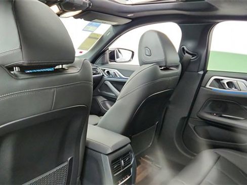 Used 2023 BMW i4 eDrive35 image 30