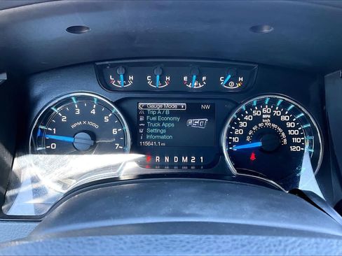 Used 2014 Ford F150 XLT w/ Equipment Group 302A Luxury AWD/4WD image 25