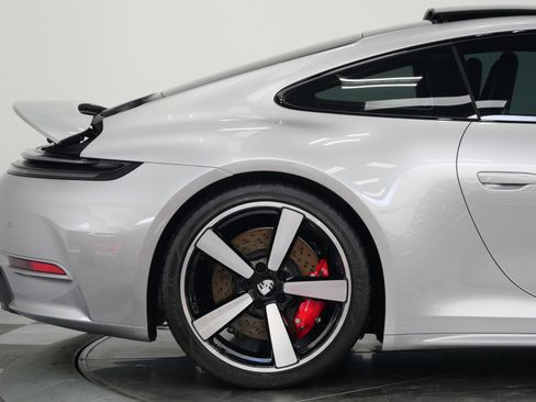 Used 2025 Porsche 911 Carrera S image 50