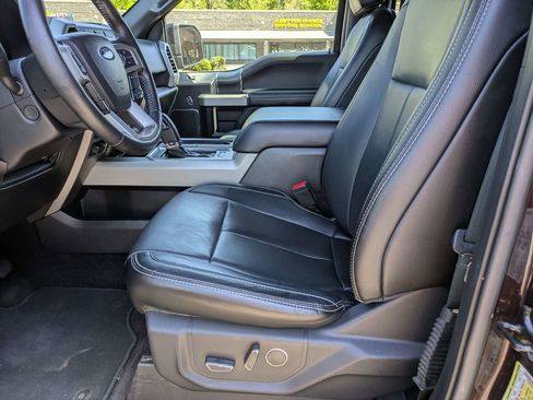 Used 2018 Ford F150 Lariat w/ Equipment Group 502A Luxury image 20