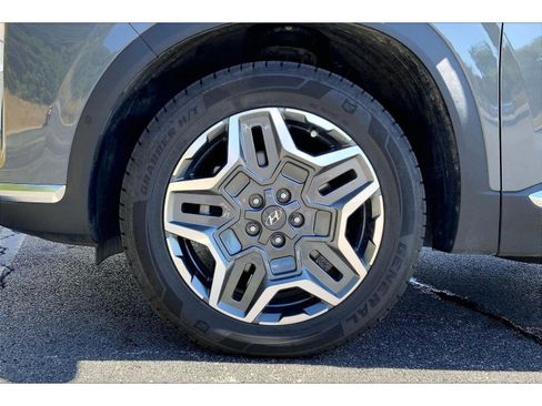 Used 2023 Hyundai Santa Fe Limited AWD/4WD image 9