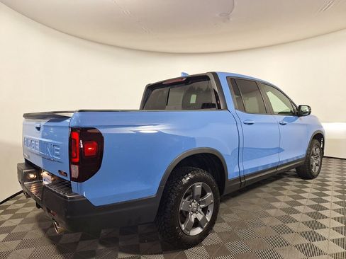 Used 2025 Honda Ridgeline TrailSport image 5