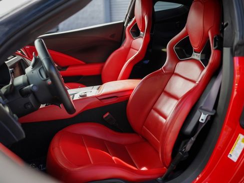 Used 2016 Chevrolet Corvette Z06 w/ 3LZ Preferred Equipment Group image 20