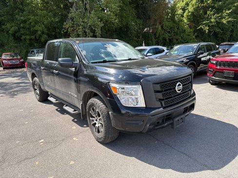 Used 2021 Nissan Titan S w/ S Utility Package AWD/4WD image 4