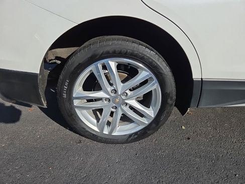 Used 2019 Chevrolet Equinox Premier image 26