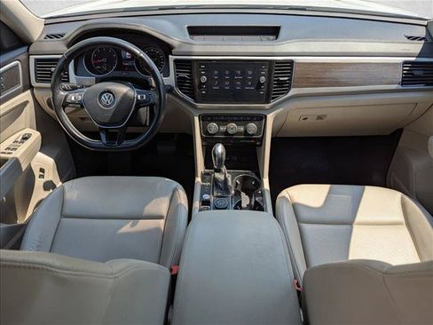 Used 2018 Volkswagen Atlas SEL AWD/4WD image 17