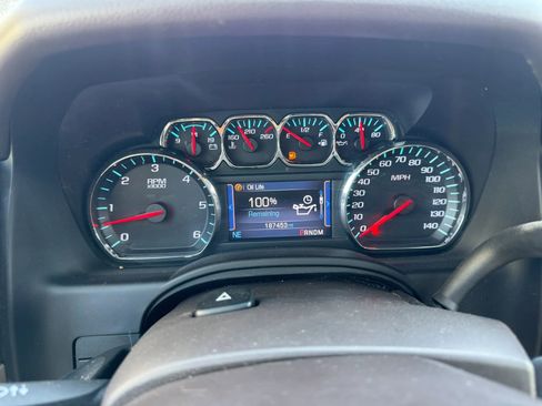 Used 2015 Chevrolet Tahoe LT AWD/4WD image 28