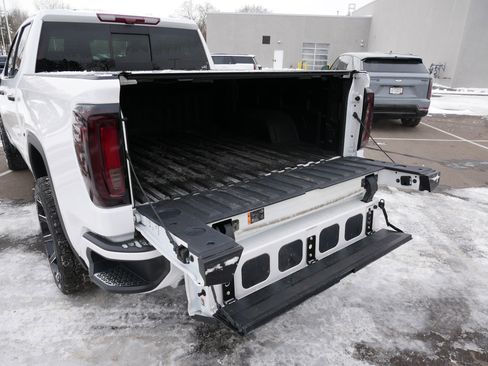 Used 2023 GMC Sierra 1500 Denali w/ Denali Reserve Package image 18