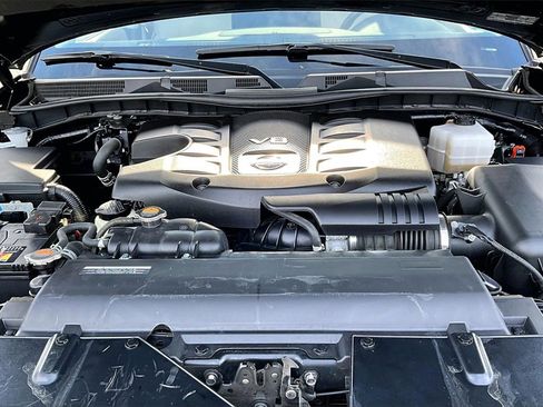 Certified 2023 Nissan Armada SL image 29