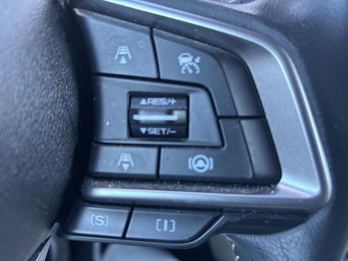 Used 2023 Subaru Forester Premium image 6