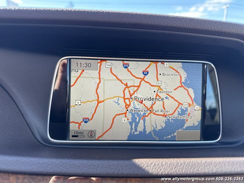 Used 2014 Mercedes-Benz E 350 4MATIC Sedan image 23