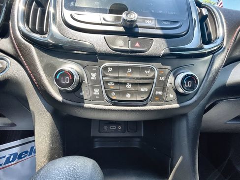 Used 2023 Chevrolet Equinox RS w/ RS Leather Package FWD image 18