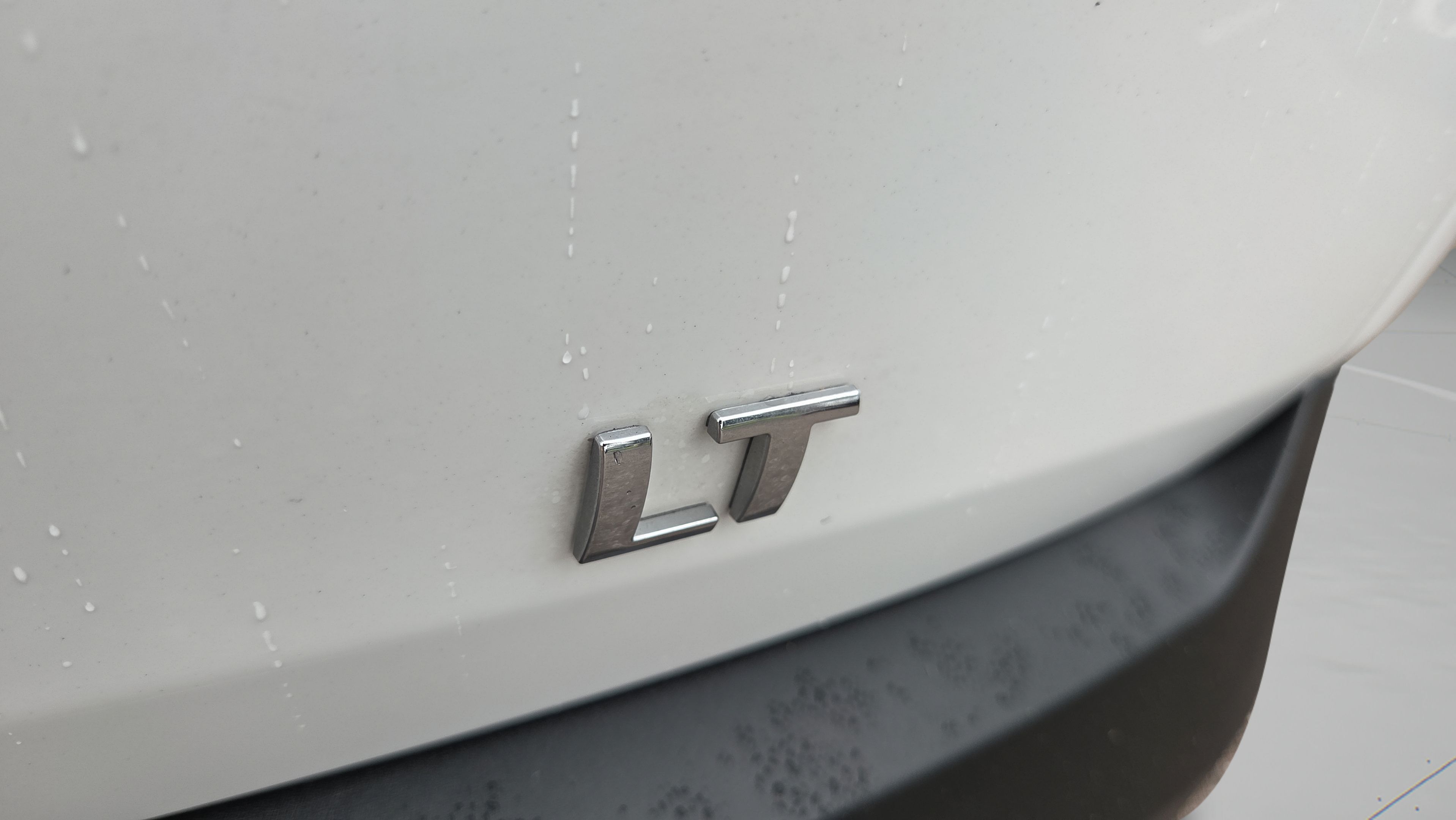 Used 2021 Chevrolet Traverse LT FWD image 16