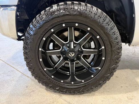 Used 2014 Toyota Tundra Limited AWD/4WD image 13