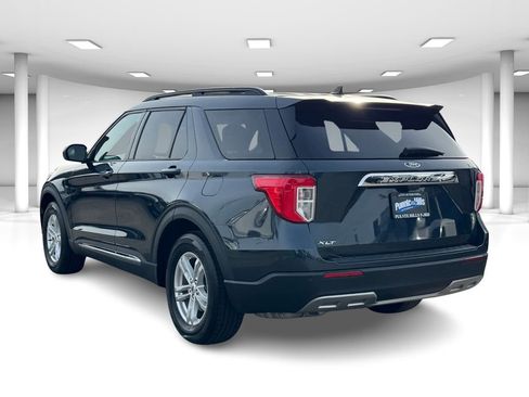 Certified 2023 Ford Explorer XLT w/ Equipment Group 202A image 3