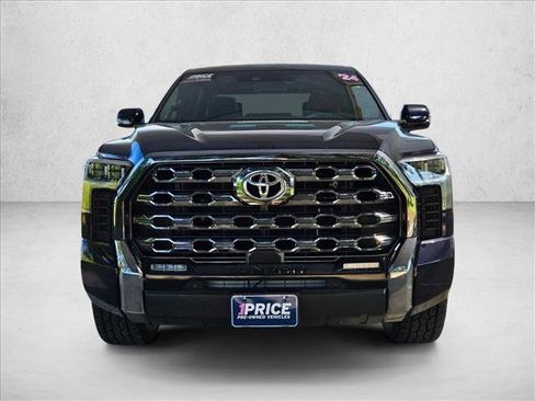 Used 2024 Toyota Tundra Platinum AWD/4WD image 2