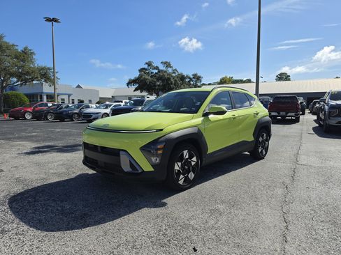 Used 2024 Hyundai Kona SEL FWD image 11