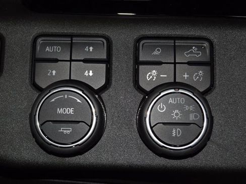 New 2025 Chevrolet Silverado 1500 LTZ w/ LTZ Premium Package image 37