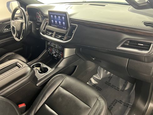 Used 2021 Chevrolet Tahoe Z71 w/ Z71 Signature Package image 24