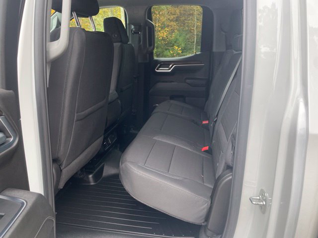 Used 2025 Chevrolet Silverado 1500 LT AWD/4WD image 19