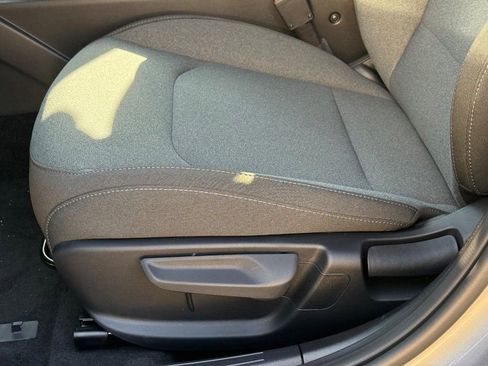 New 2025 Kia K4 LXS image 16