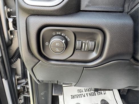 Used 2021 RAM 2500 Laramie AWD/4WD image 17