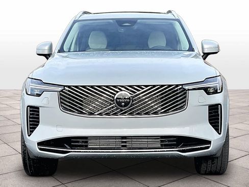 New 2026 Volvo XC90 T8 Ultra w/ Protection Package Premier image 5