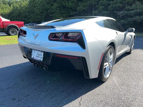 Used 2017 Chevrolet Corvette Stingray Coupe w/ 1LT image 5