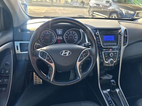 Used 2013 Hyundai Elantra GT w/ Style Pkg image 18